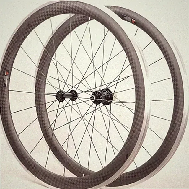 700C Carbon Fiber Road Bicycle Wheelset with Alloy Brake Surface Disc/V Brake